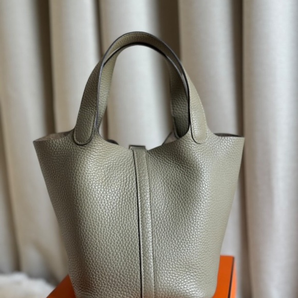 Hermes Picotin 18 (Sauge) - Picture 7 of 8